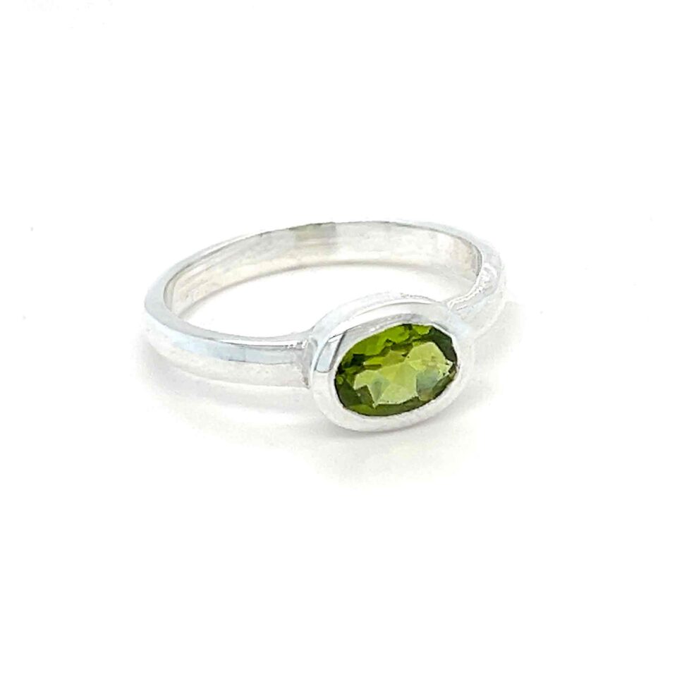 Sterling Silver Faceted Peridot Ring